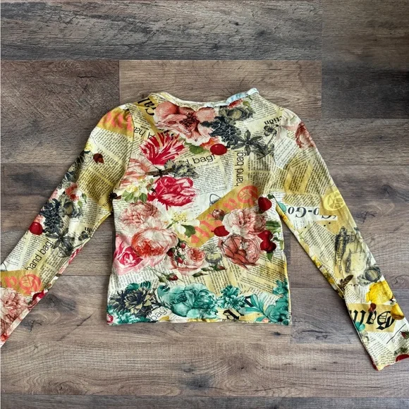Vintage John Galliano Multicolor Newspaper Floral Print Top - Picture 4 of 5